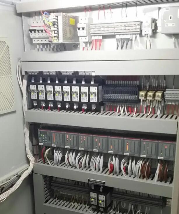   PLC配電柜是什么？有哪些功能