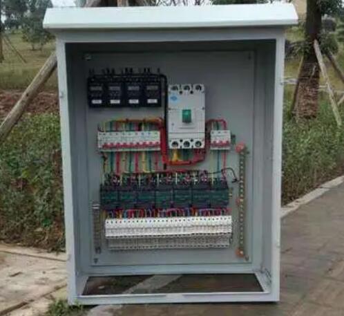  戶外配電箱安裝高度規范？